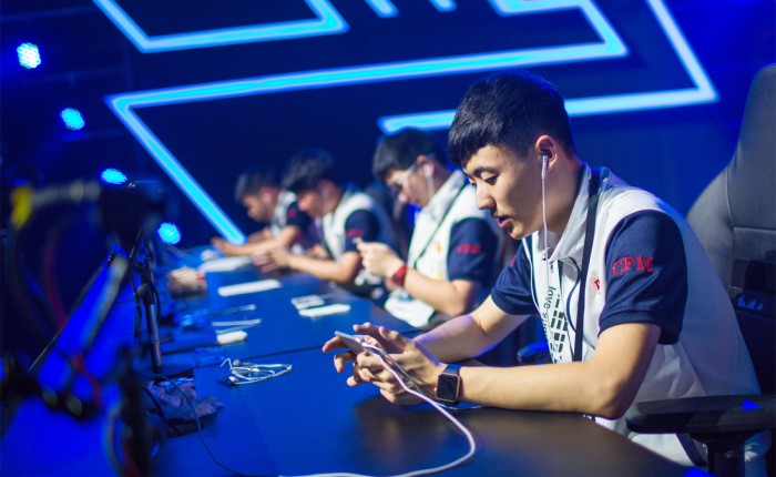 体育队长 体育队长