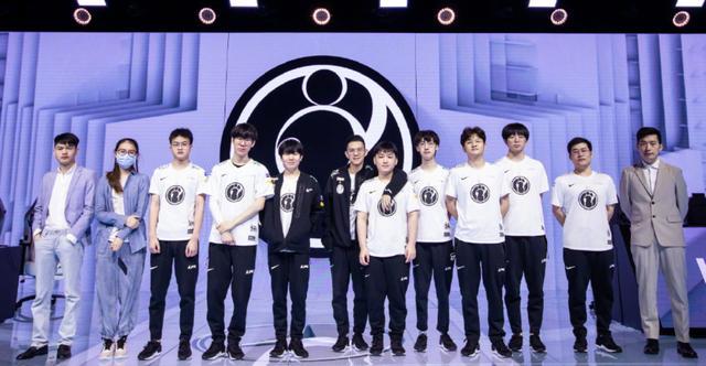 而保罗和比 而保罗和比