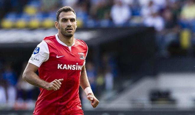 更象征着他 更象征着他