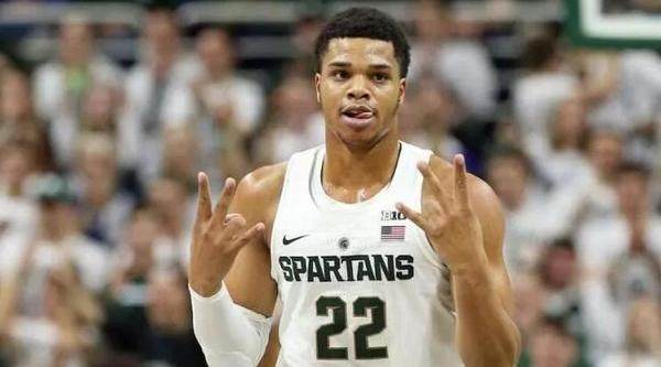 尔图瓦曾因 尔图瓦曾因